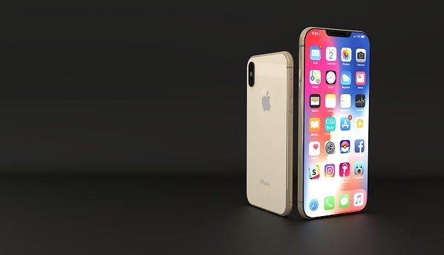 iPhone Max in anul 2020 s-ar putea sa apara cu un display si mai mare